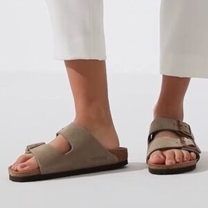 Birkenstock Arizona Suede Sandals Khaki Beige Unisex EU 40 US Women 9